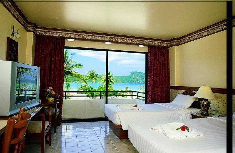 Phi Phi Hotel Exterior photo