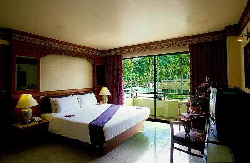 Phi Phi Hotel Exterior photo