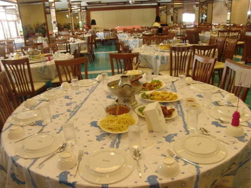 Phi Phi Hotel Exterior photo